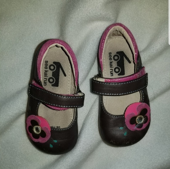 See Kai Run pansy mary janes - Picture 1 of 4